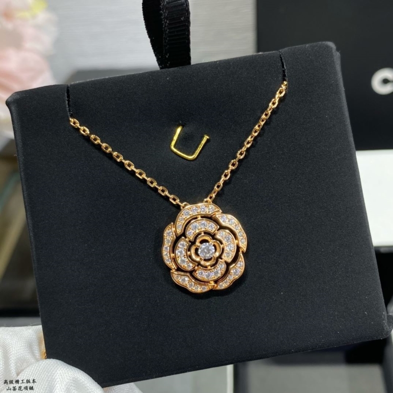 Ch**el necklaces
